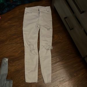 white skinny jeans